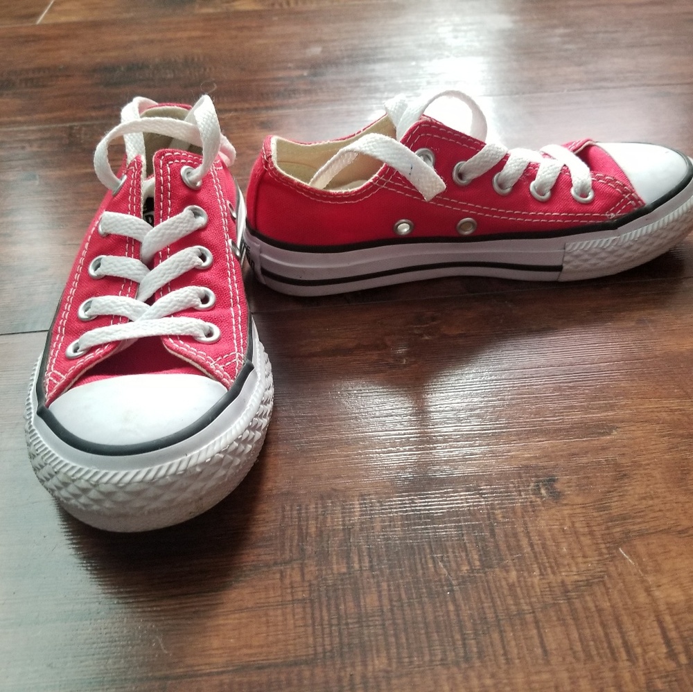 Kids converse
